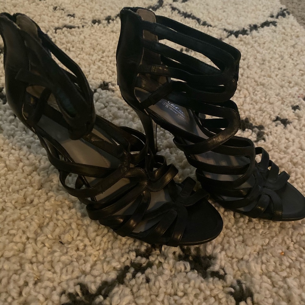 Kenneth Cole